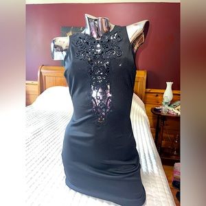 LBD cutout detail on front and backless sz XS